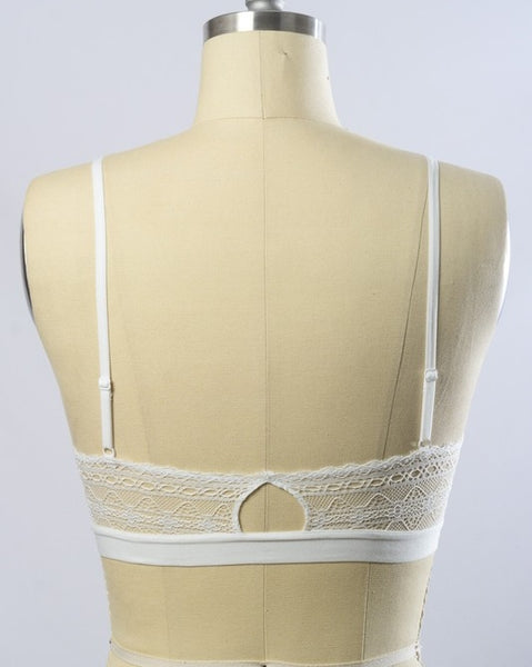 Wanderlust - White Lace Bralette